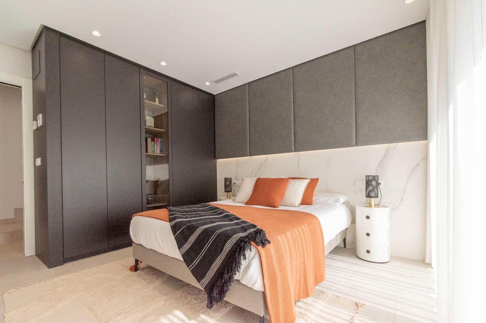 4 sypialnia Willa na sprzedaż w Campoamor z basenem garażem - 1 530 000 € (Ref: 7871169)