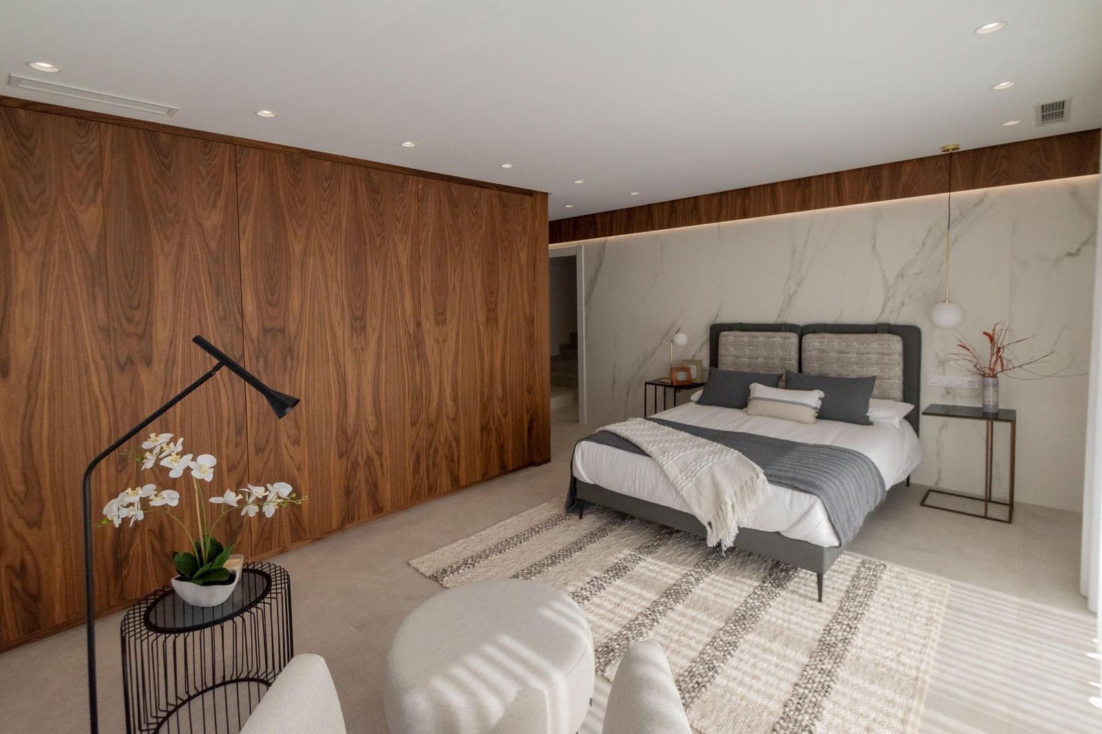 4 sypialnia Willa na sprzedaż w Campoamor z basenem garażem - 1 530 000 € (Ref: 7871169)