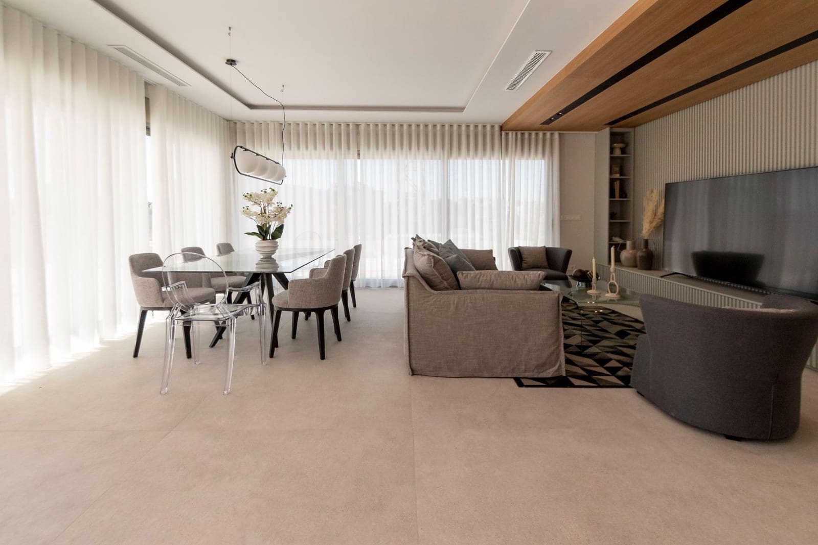 4 sypialnia Willa na sprzedaż w Campoamor z basenem garażem - 1 530 000 € (Ref: 7871169)