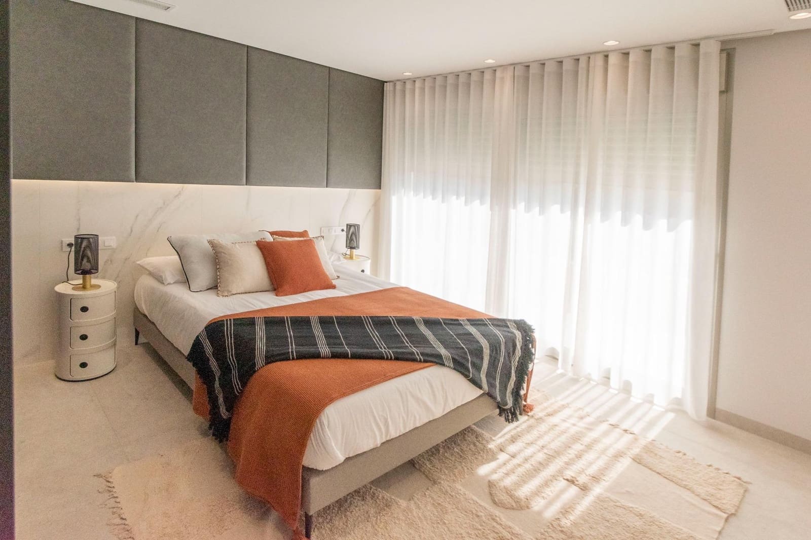 4 sypialnia Willa na sprzedaż w Campoamor z basenem garażem - 1 530 000 € (Ref: 7871169)