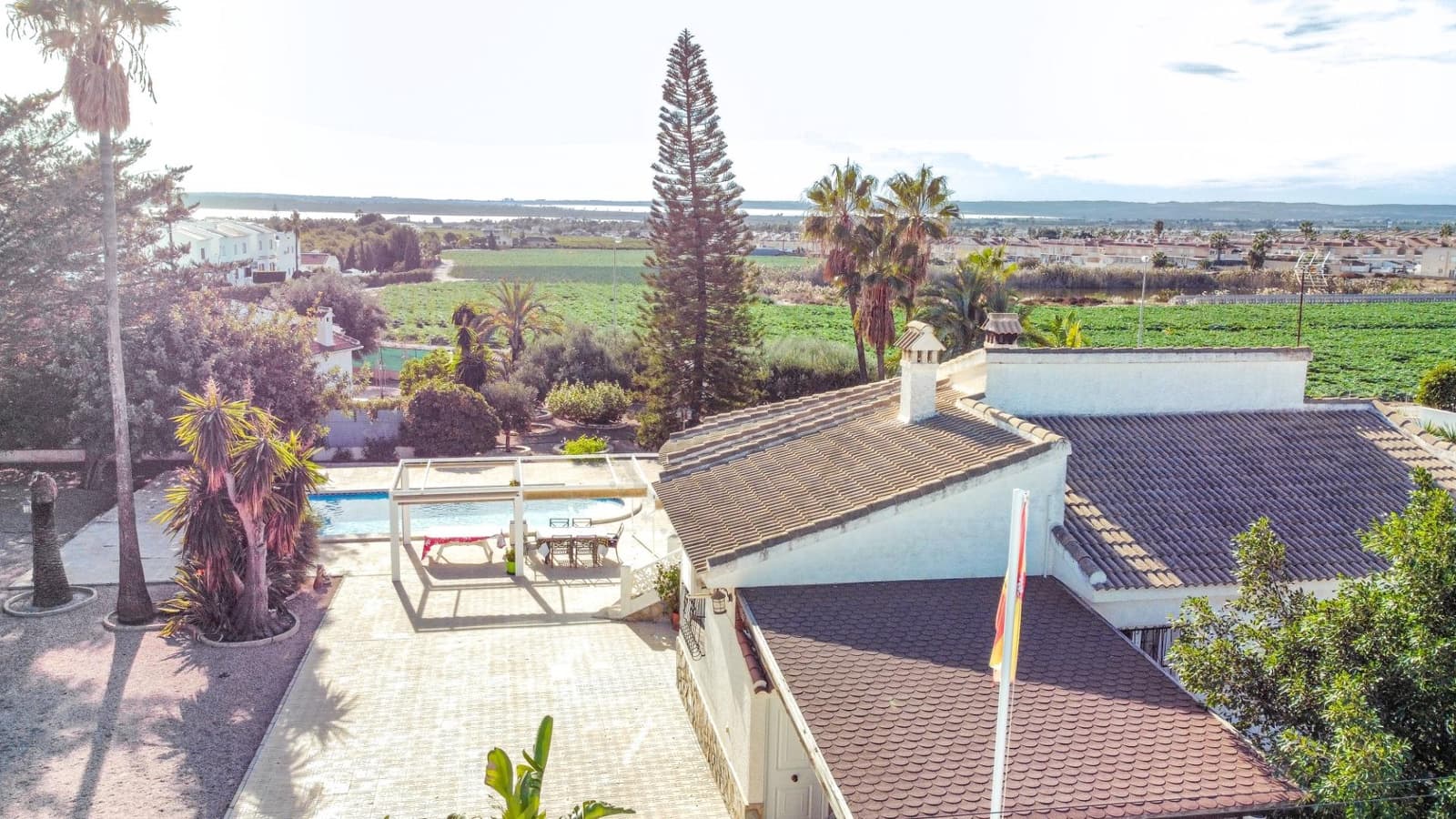 3 sypialnia Willa na sprzedaż w Ciudad Quesada z basenem garażem - 698 000 € (Ref: 8047847)