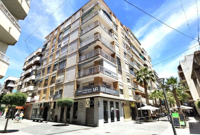 2 soveværelse Lejlighed til salg i Puerto Deportivo, Torrevieja - € 225.000 (Ref: 8327942)