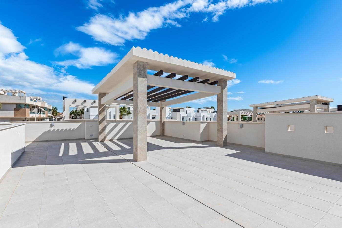 3 sovrum Villa till salu i Ciudad Quesada med pool garage - 597 000 € (Ref: 8331736)