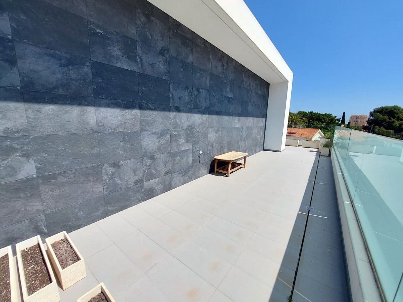 3 soveværelse Villa til salg i Torrevieja med swimmingpool garage - € 679.000 (Ref: 9029880)