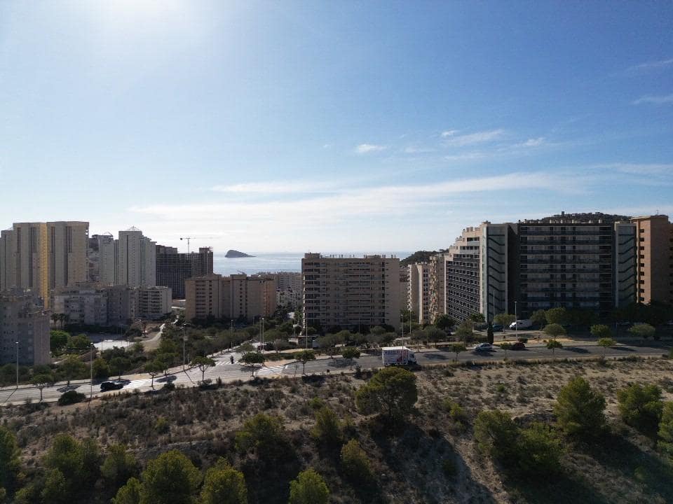 2 bedroom Apartment for sale in La Villajoyosa / Vila Joiosa with pool - € 349,000 (Ref: 9042155)