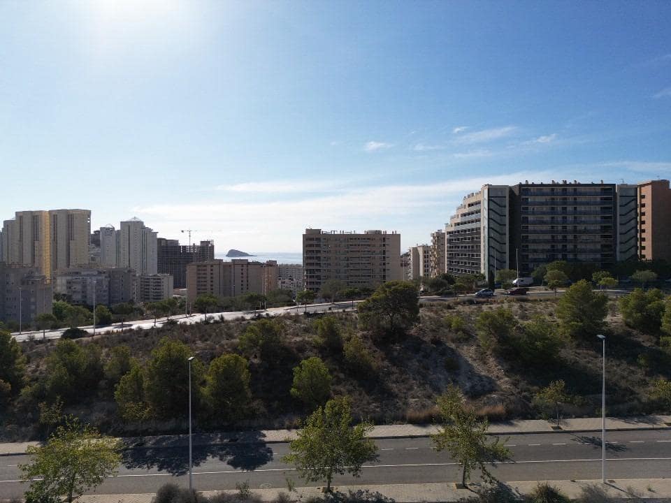 2 bedroom Apartment for sale in La Villajoyosa / Vila Joiosa with pool - € 349,000 (Ref: 9042155)