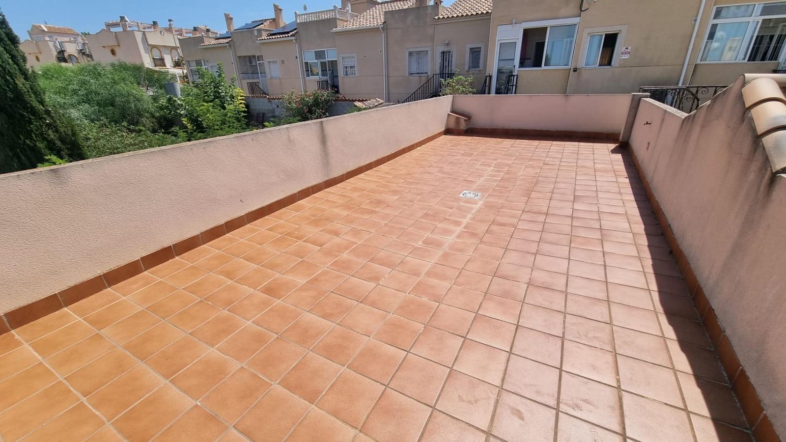 3 soveværelse Semi-Rækkehus til salg i Guardamar del Segura med swimmingpool - € 233.000 (Ref: 9173397)