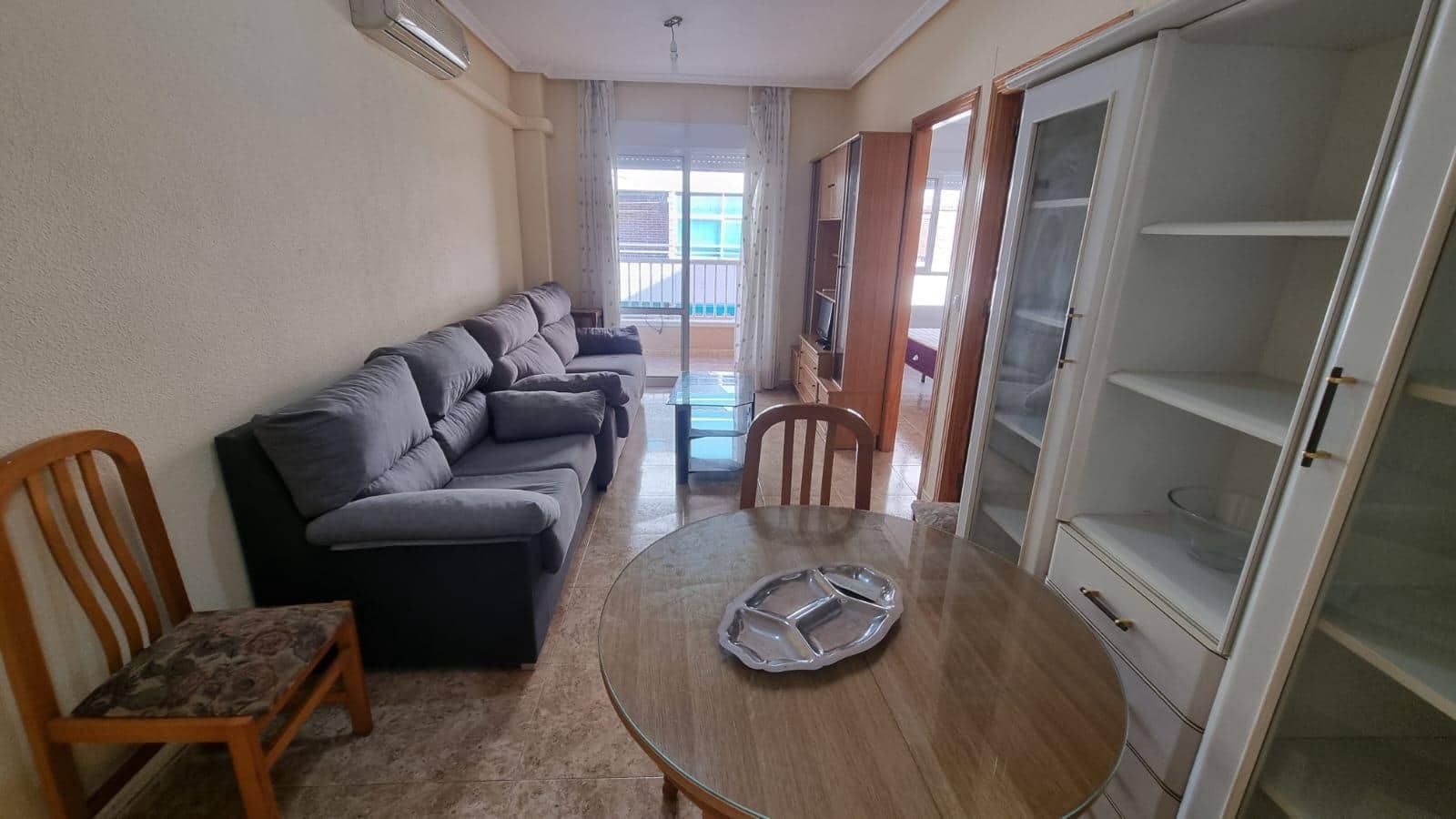 2 soverom Leilighet til salgs i Torrevieja med garasje - € 126 000 (Ref: 9282129)