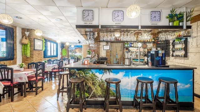 Business for sale in Torrevieja - € 280,000 (Ref: 9282130)