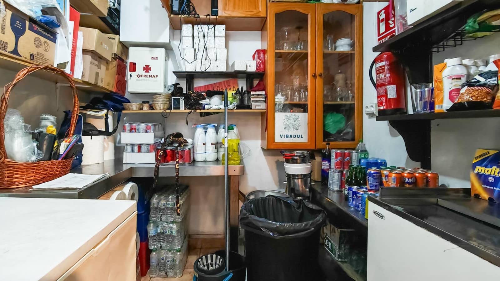 Biznes na sprzedaż w Torrevieja - 280 000 € (Ref: 9282130)