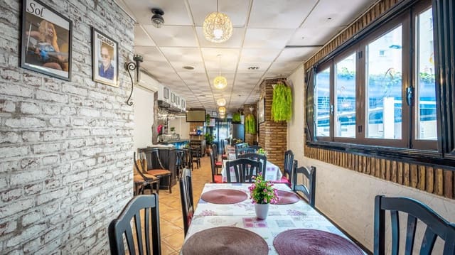 Business for sale in Torrevieja - € 280,000 (Ref: 9282130)