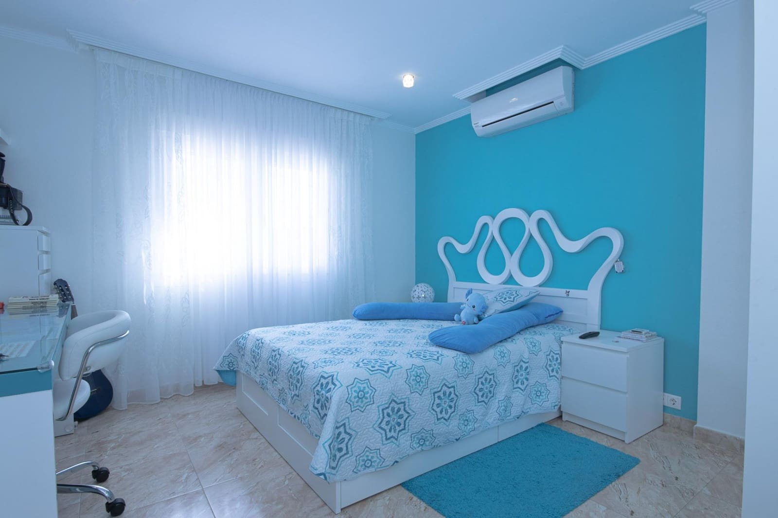 Chalet de 5 habitaciones en Torrevieja en venta con piscina garaje - 930.000 € (Ref: 9330584)