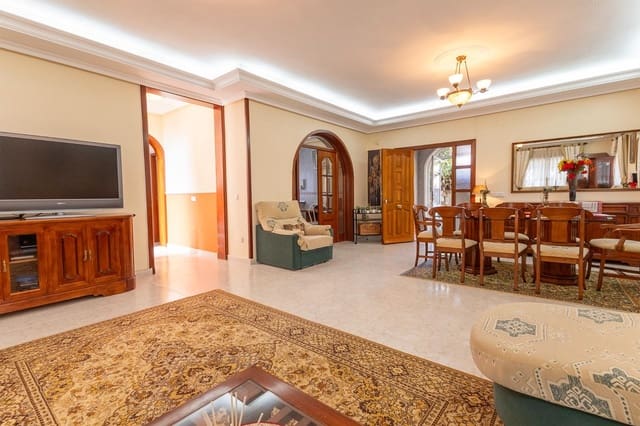 5 chambre Villa/Maison à vendre à Ciudad Quesada, Rojales avec piscine garage - 649 000 € (Ref: 9395949)