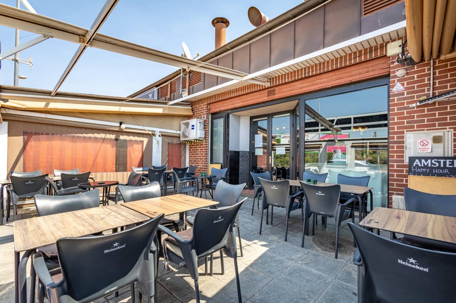 Business for rent in Orihuela Costa - € 820 (Ref: 9651898)