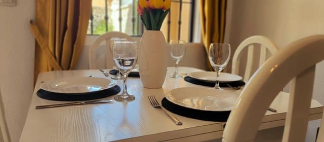 2 makuuhuone Bungalow myytävänä paikassa Paraje Natural, Torrevieja mukana uima-altaan - 124 990 € (Ref: 9666454)