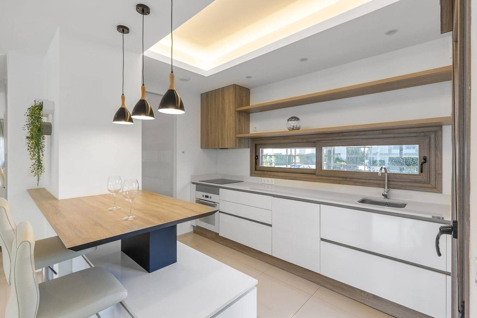 3 makuuhuone Huoneisto myytävänä paikassa Ciudad Quesada mukana uima-altaan - 420 000 € (Ref: 9670593)