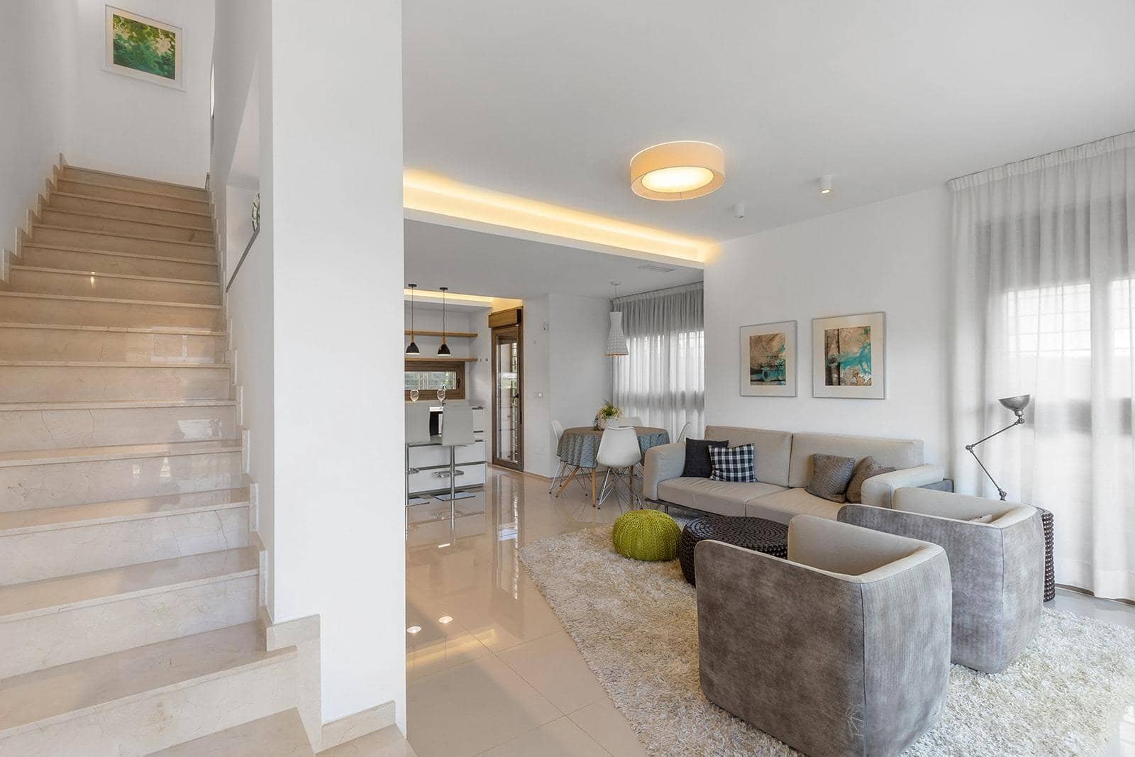 3 makuuhuone Huoneisto myytävänä paikassa Ciudad Quesada mukana uima-altaan - 420 000 € (Ref: 9670593)