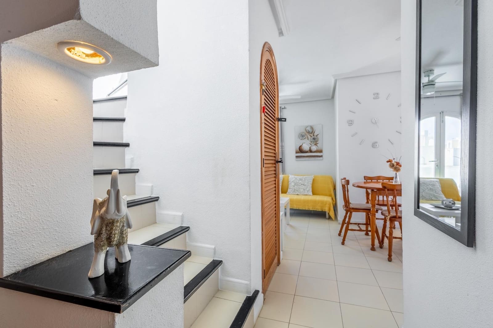 2 soveværelse Bungalow til salg i Torrevieja med swimmingpool - € 134.500 (Ref: 9677433)