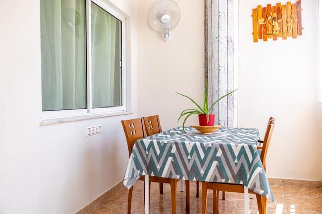 3 slaapkamer Appartement te koop in Centro, Torrevieja - € 164.000 (Ref: 9773012)