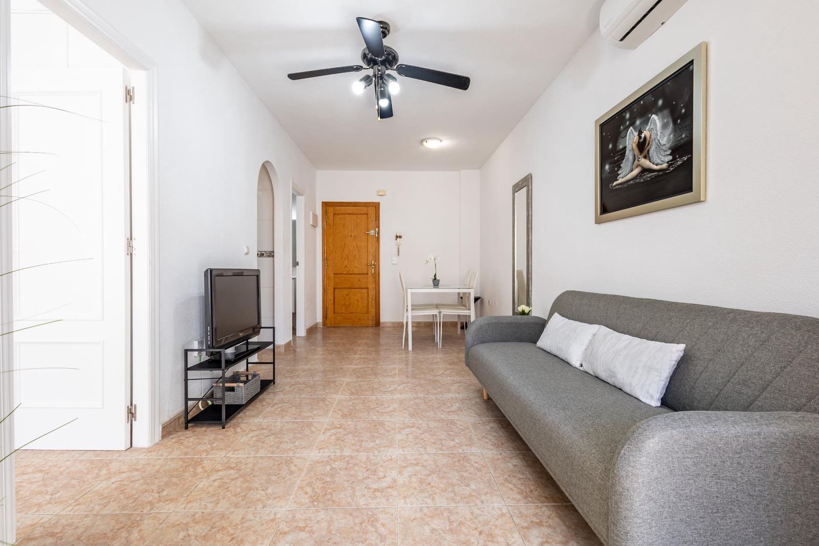 1 camera da letto Appartamento in vendita in Torrevieja con piscina garage - 124.000 € (Rif: 9833616)