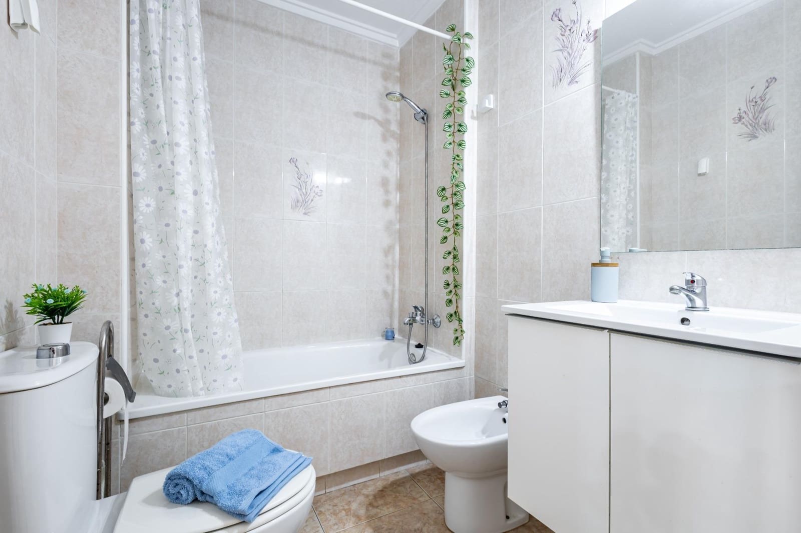 1 camera da letto Appartamento in vendita in Torrevieja con piscina garage - 124.000 € (Rif: 9833616)