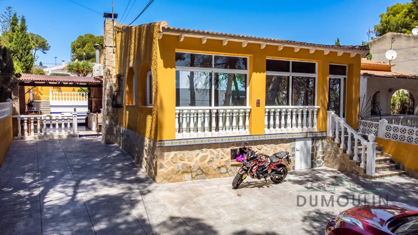 2 soveværelse Semi-Rækkehus til salg i Los Balcones med swimmingpool - € 420.000 (Ref: 9861846)