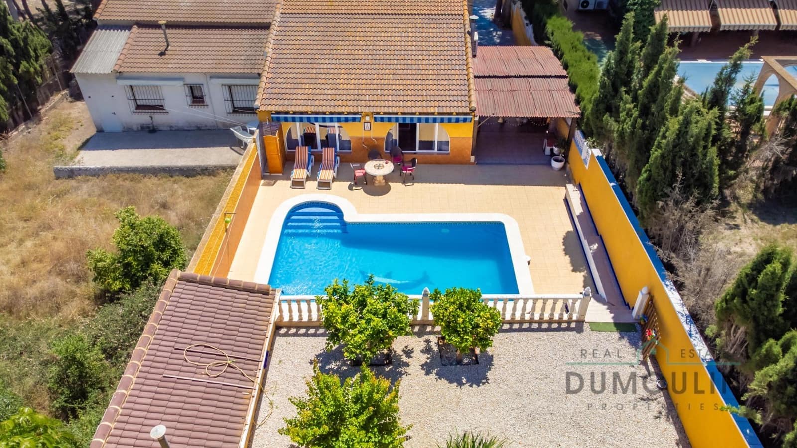 2 soveværelse Semi-Rækkehus til salg i Los Balcones med swimmingpool - € 420.000 (Ref: 9861846)