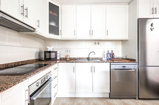 2 quarto Apartamento para venda em Aguas Nuevas, Torrevieja com piscina - 164 000 € (Ref: 9913130)