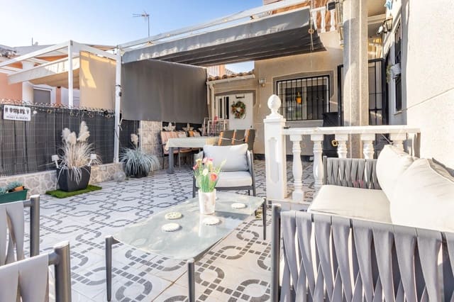 3 Zimmer Doppelhaus zu verkaufen in El Chaparral - La Siesta - La Torreta, Torrevieja mit Pool Garage - 224.000 € (Ref: 9936366)