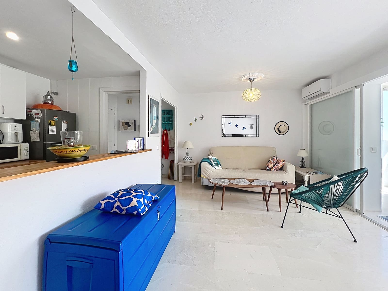 Apartamento de 2 habitaciones en San Luis de Sabinillas en venta - 249.000 € (Ref: 10033587)