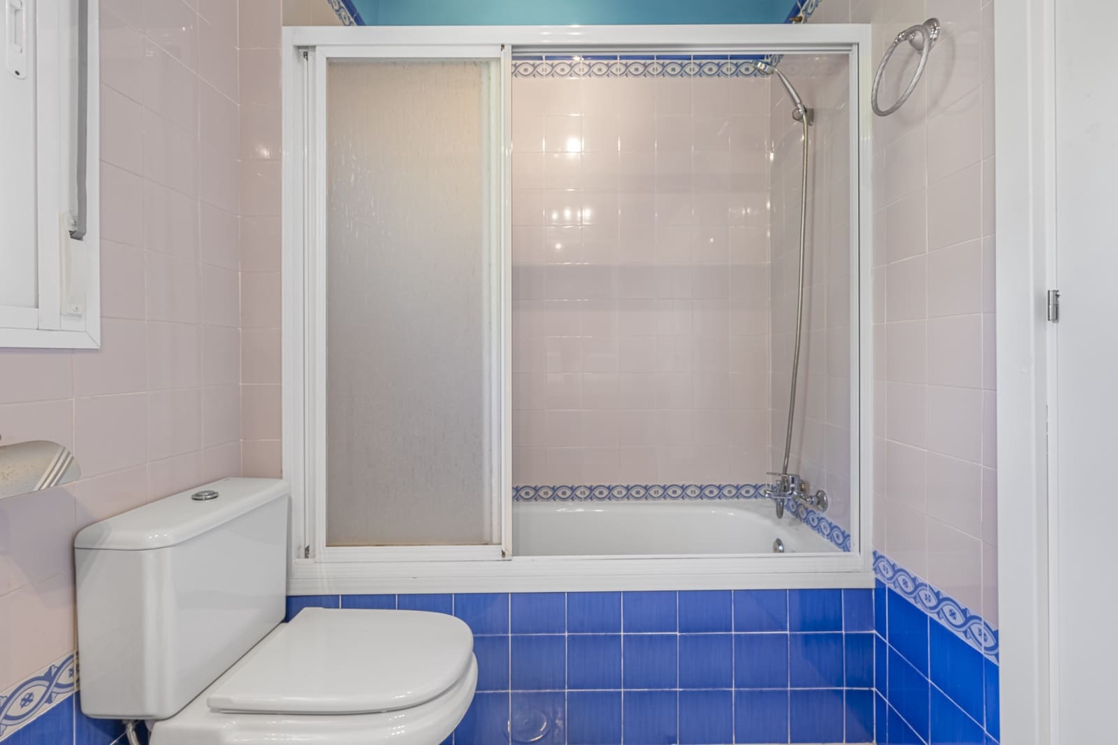 3 soveværelse Lejlighed til salg i Manilva med swimmingpool garage - € 469.000 (Ref: 10042690)
