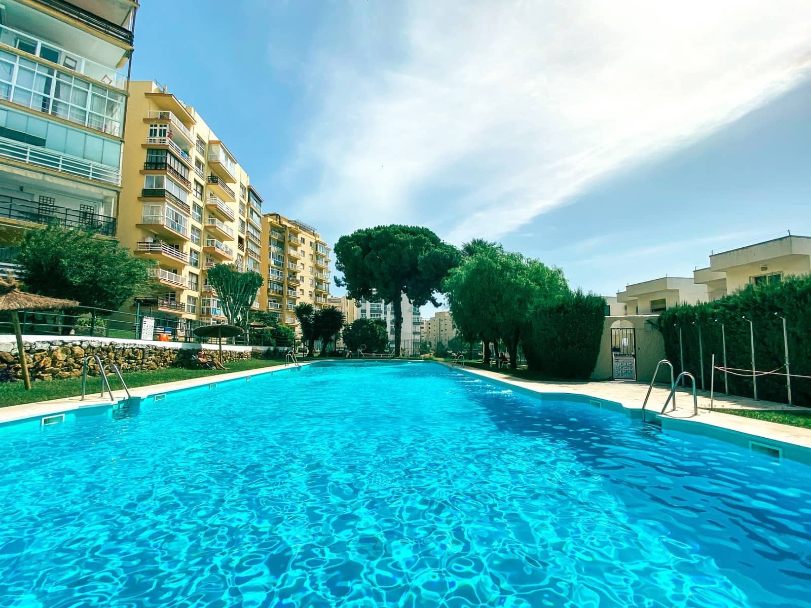 1 soveværelse Lejlighed til salg i Estepona med swimmingpool - € 285.000 (Ref: 10061679)