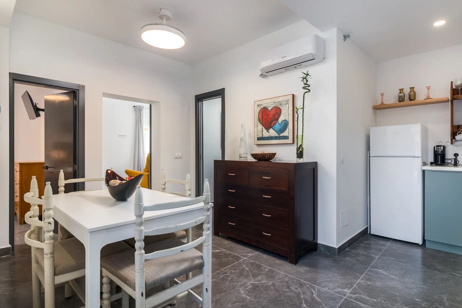 9 slaapkamer Villa te koop in Manilva met zwembad - € 1.250.000 (Ref: 10067678)