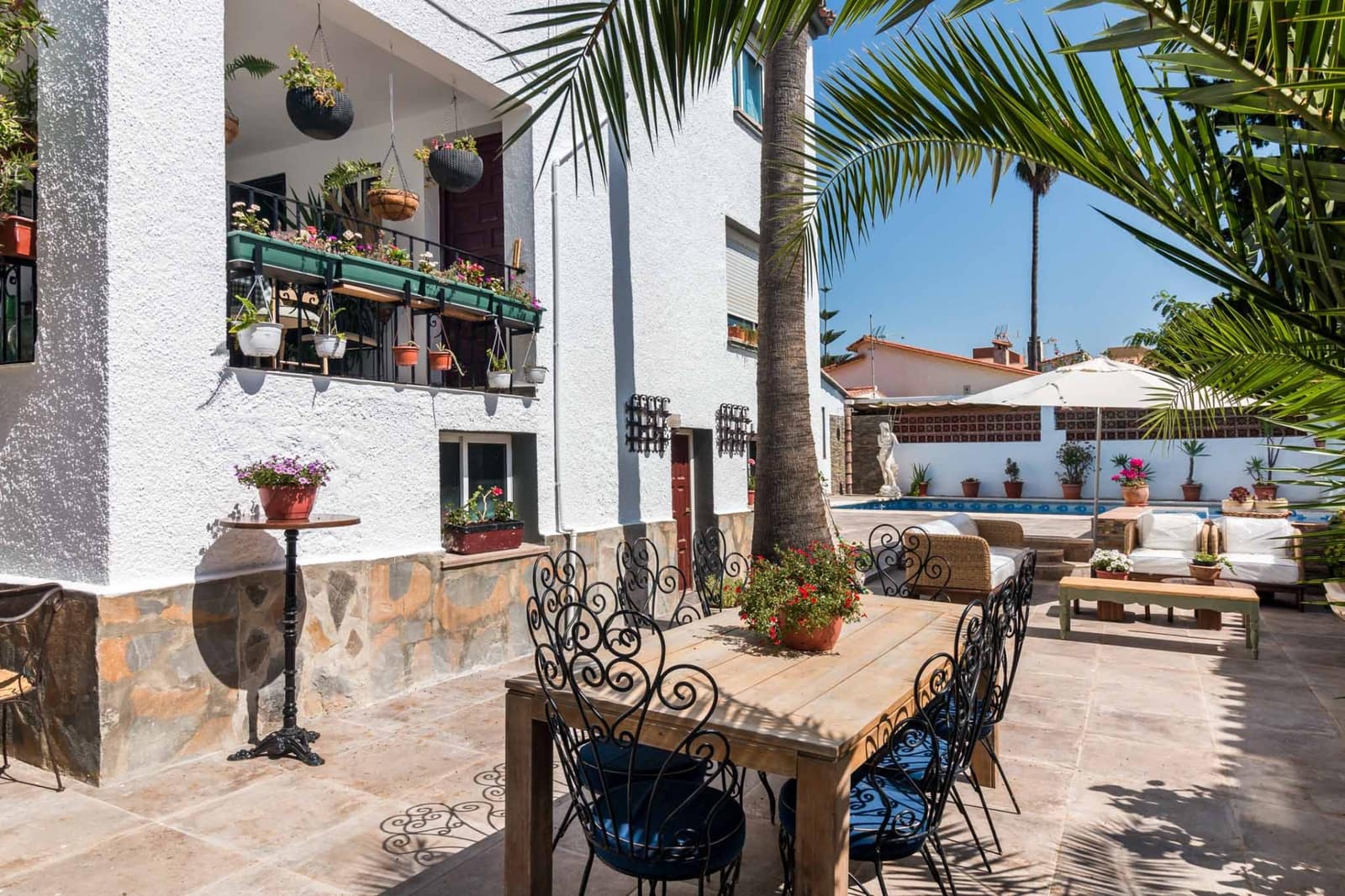 9 slaapkamer Villa te koop in Manilva met zwembad - € 1.250.000 (Ref: 10067678)