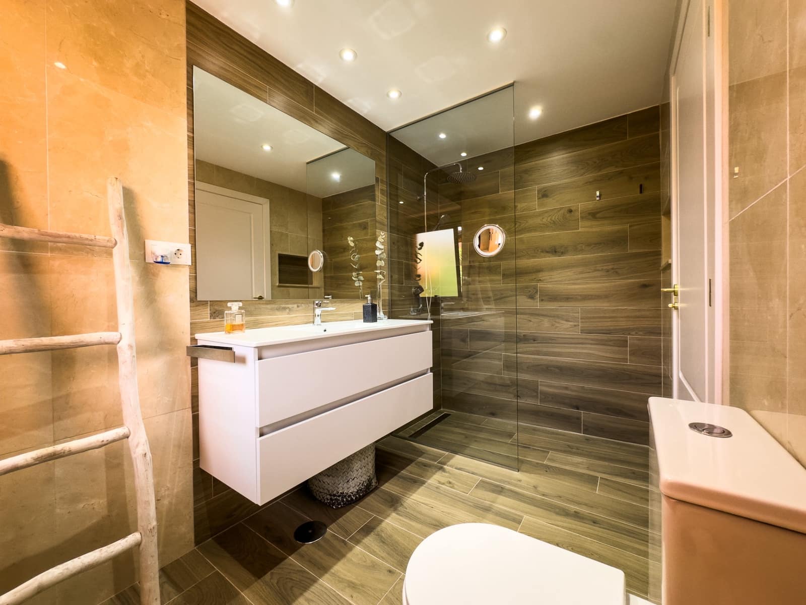 2 soveværelse Penthouse til salg i Casares med swimmingpool garage - € 459.000 (Ref: 10094369)