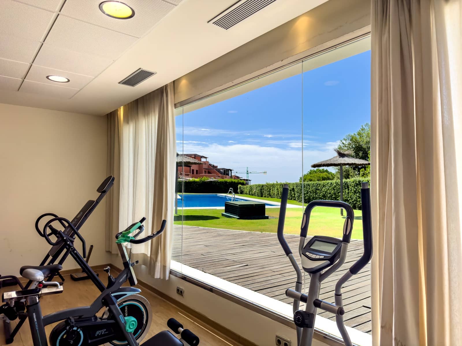 2 soveværelse Penthouse til salg i Casares med swimmingpool garage - € 459.000 (Ref: 10094369)