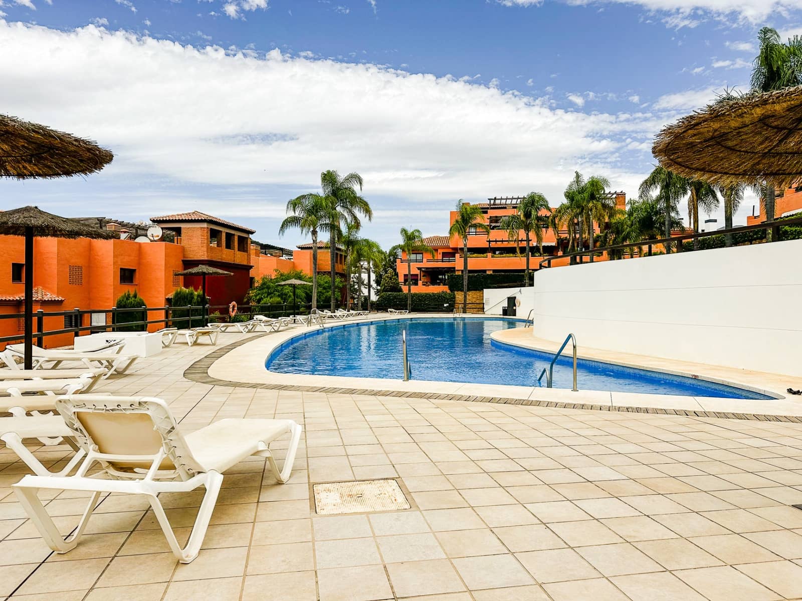 2 soveværelse Penthouse til salg i Casares med swimmingpool garage - € 459.000 (Ref: 10094369)