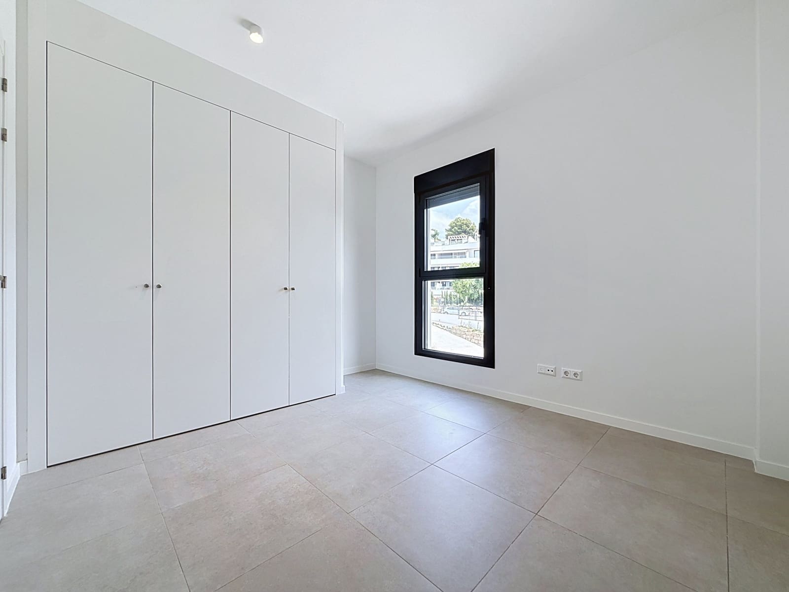 3 makuuhuone Kattohuoneisto myytävänä paikassa Estepona mukana uima-altaan 
autotalli - 690 000 € (Ref: 10109369)