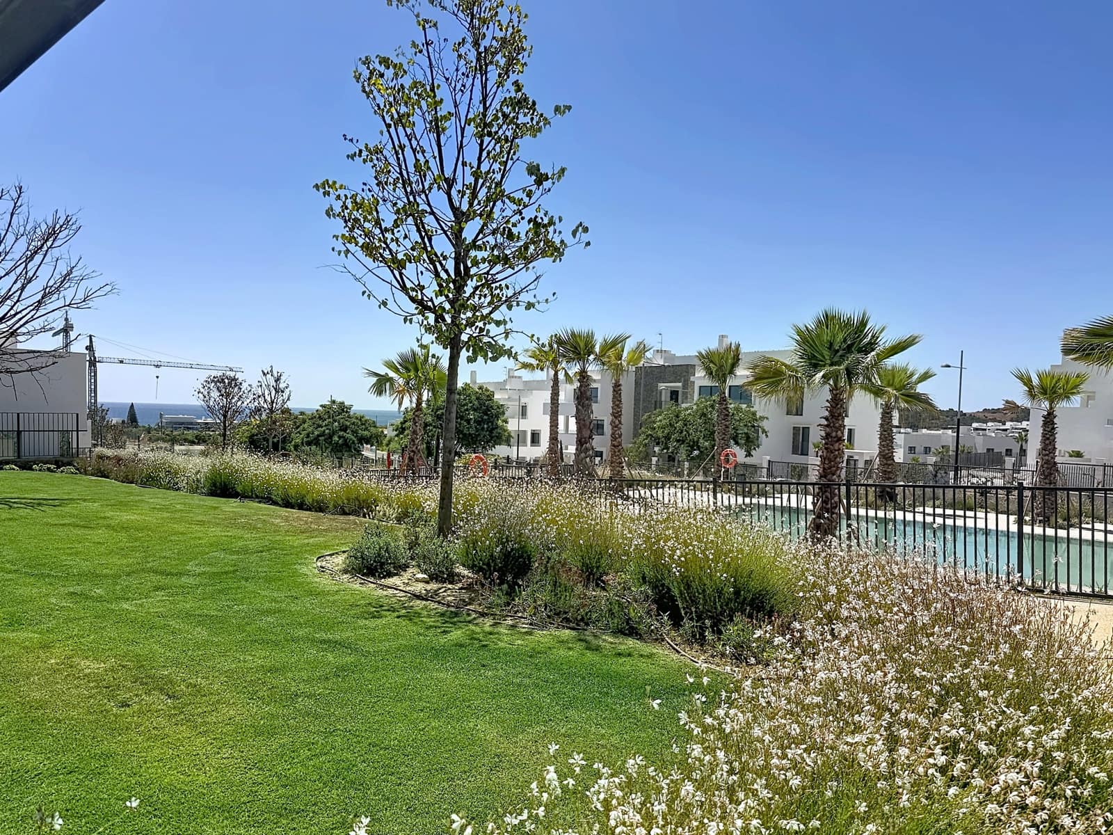 3 makuuhuone Kattohuoneisto myytävänä paikassa Estepona mukana uima-altaan 
autotalli - 690 000 € (Ref: 10109369)