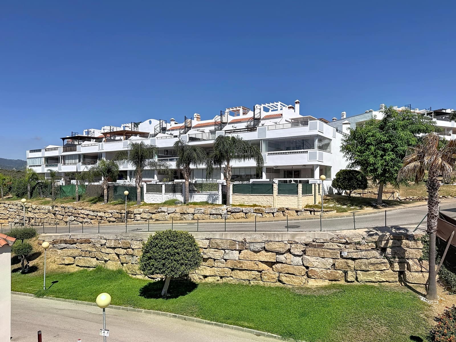 3 soveværelse Penthouse til salg i Casares med swimmingpool garage - € 350.000 (Ref: 10119031)