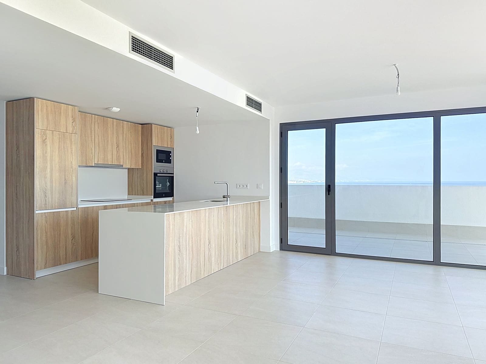 3 camera da letto Attico in vendita in San Luis de Sabinillas con piscina garage - 1.190.000 € (Rif: 10135917)