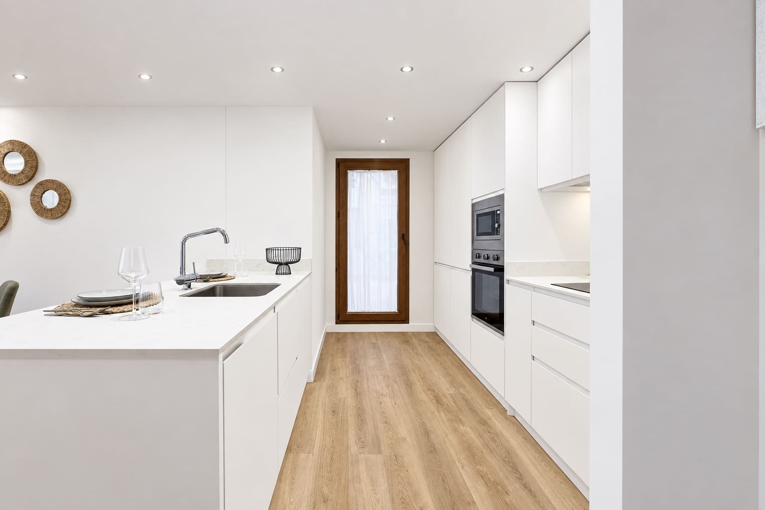 2 slaapkamer Appartement te koop in La Duquesa / Puerto de la Duquesa - € 325.000 (Ref: 10139390)