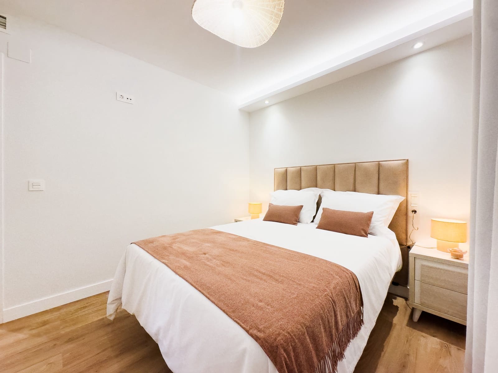 2 slaapkamer Appartement te koop in La Duquesa / Puerto de la Duquesa - € 325.000 (Ref: 10139390)