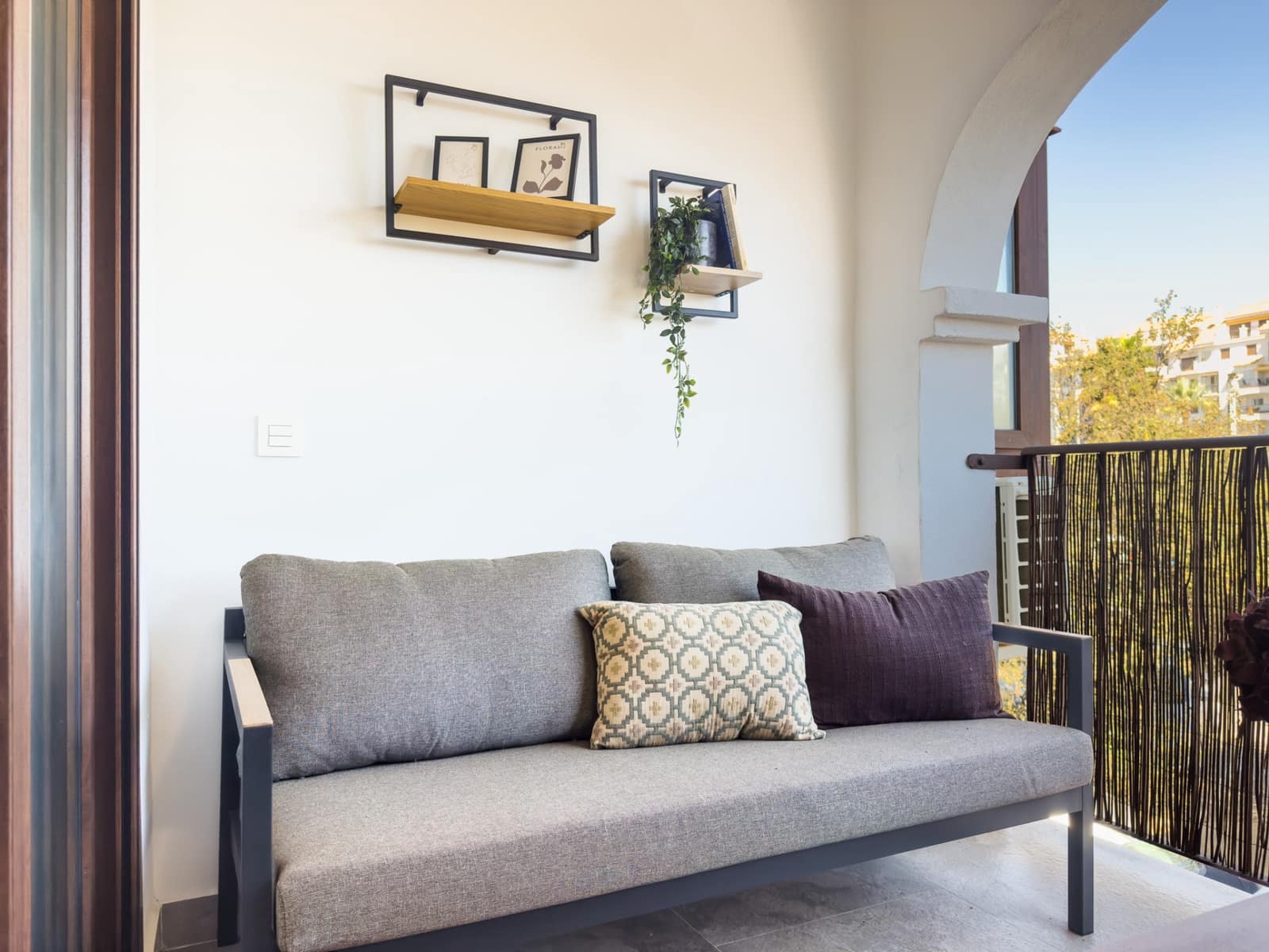 2 slaapkamer Appartement te koop in La Duquesa / Puerto de la Duquesa - € 325.000 (Ref: 10139390)
