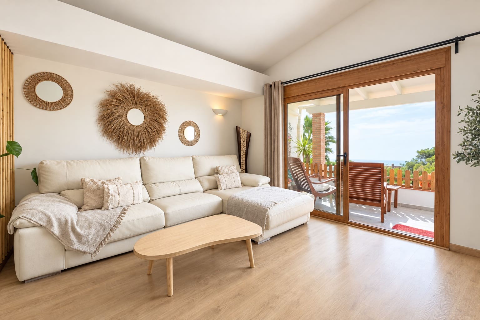 3 sovrum Semi-fristående Villa till salu i Bahia Dorada med pool garage - 599 000 € (Ref: 10159275)