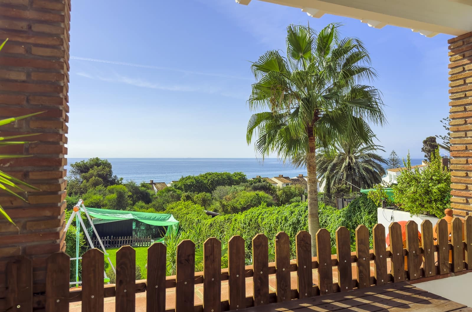 3 sovrum Semi-fristående Villa till salu i Bahia Dorada med pool garage - 599 000 € (Ref: 10159275)