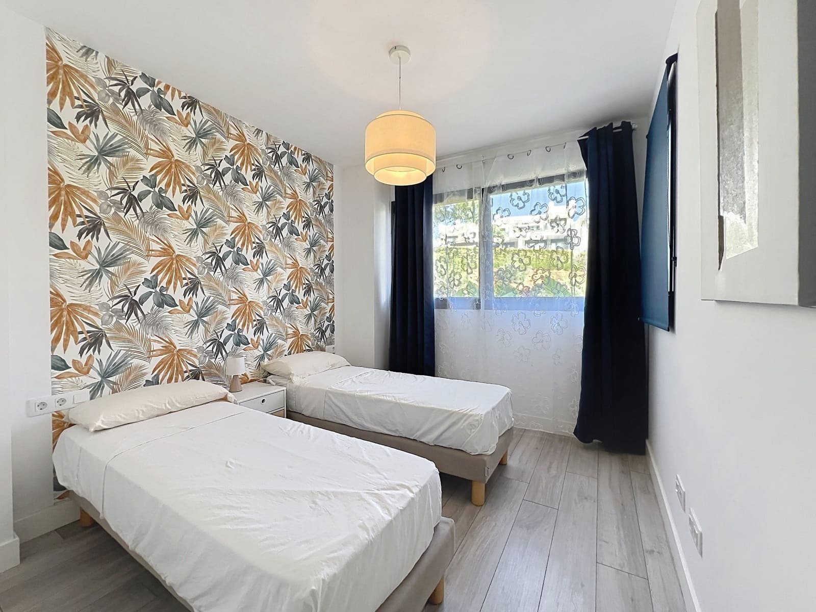 3 soveværelse Lejlighed til salg i Manilva med swimmingpool garage - € 525.000 (Ref: 10166323)