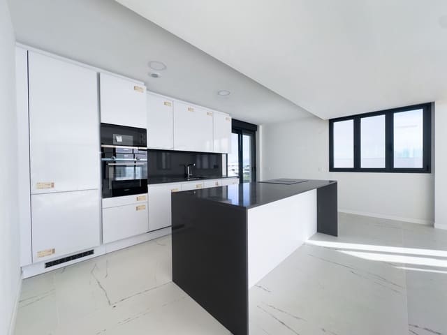 2 Zimmer Apartment zu verkaufen in Bahia de Casares, Casares mit Pool Garage - 505.000 € (Ref: 8865464)