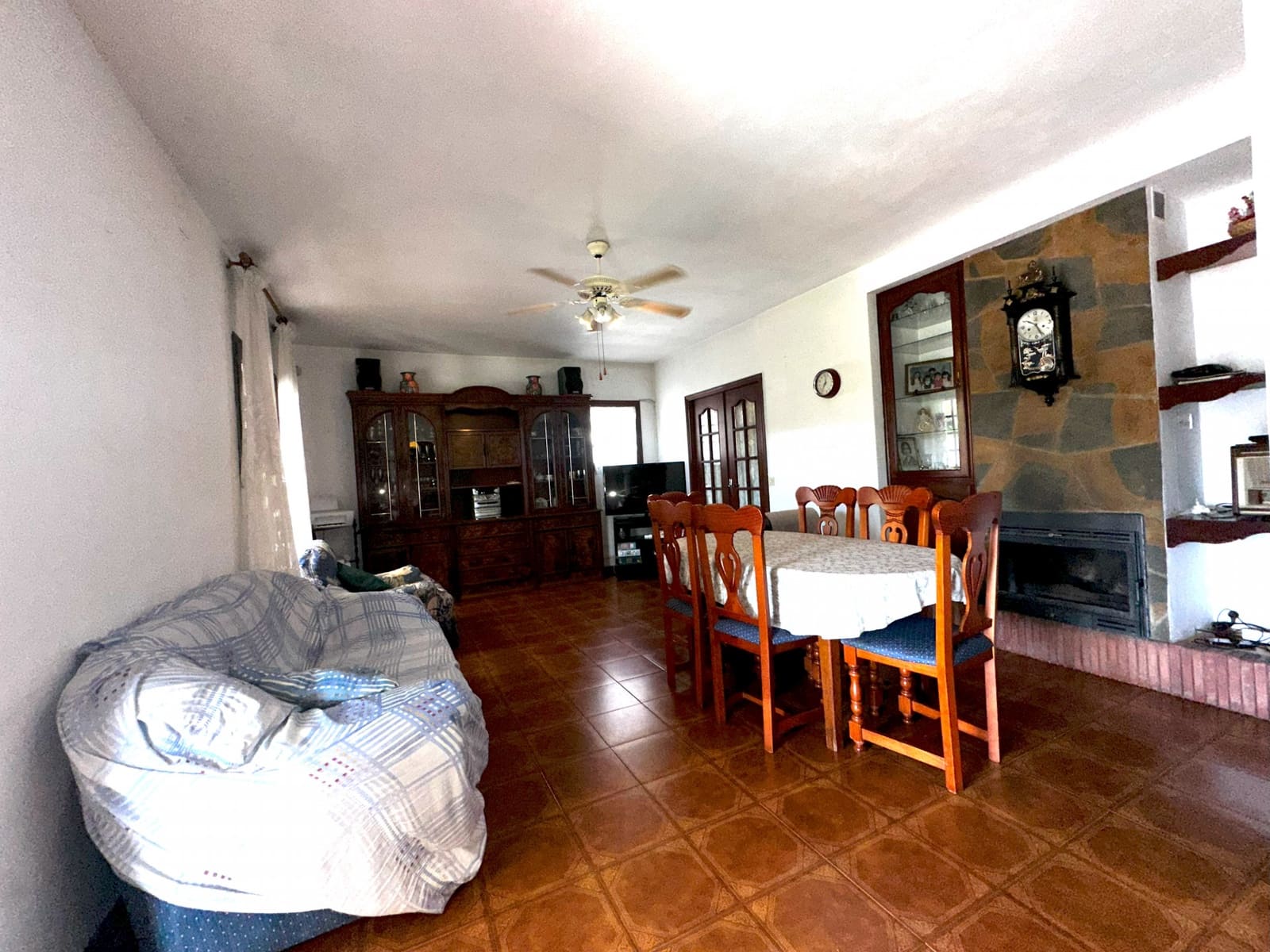 6 Zimmer Haus zu verkaufen in El Velerin mit Pool Garage - 689.000 € (Ref: 8865469)