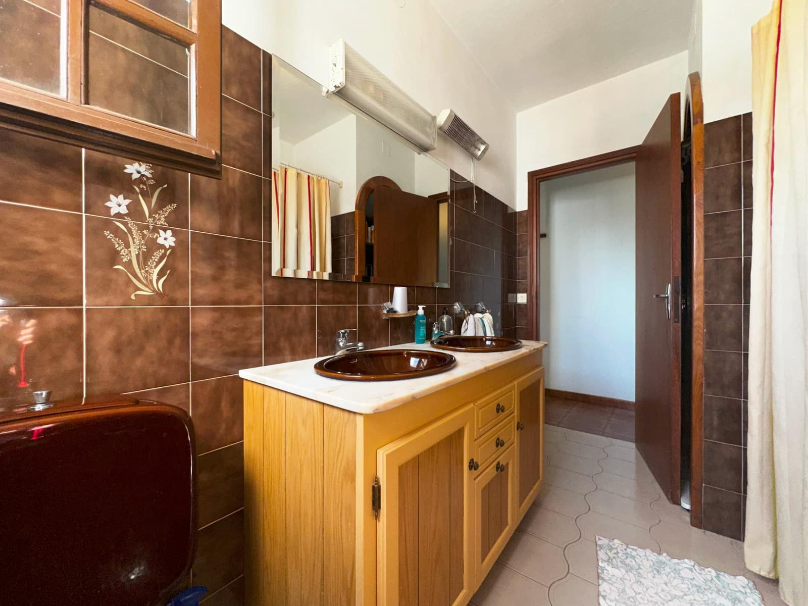 6 Zimmer Haus zu verkaufen in El Velerin mit Pool Garage - 689.000 € (Ref: 8865469)